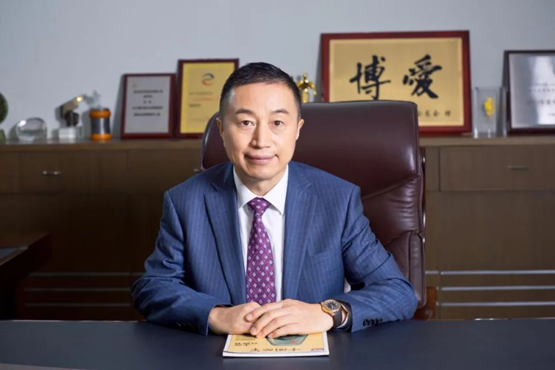 远光软件董事长陈利浩入选“中国管理年度价值人物”