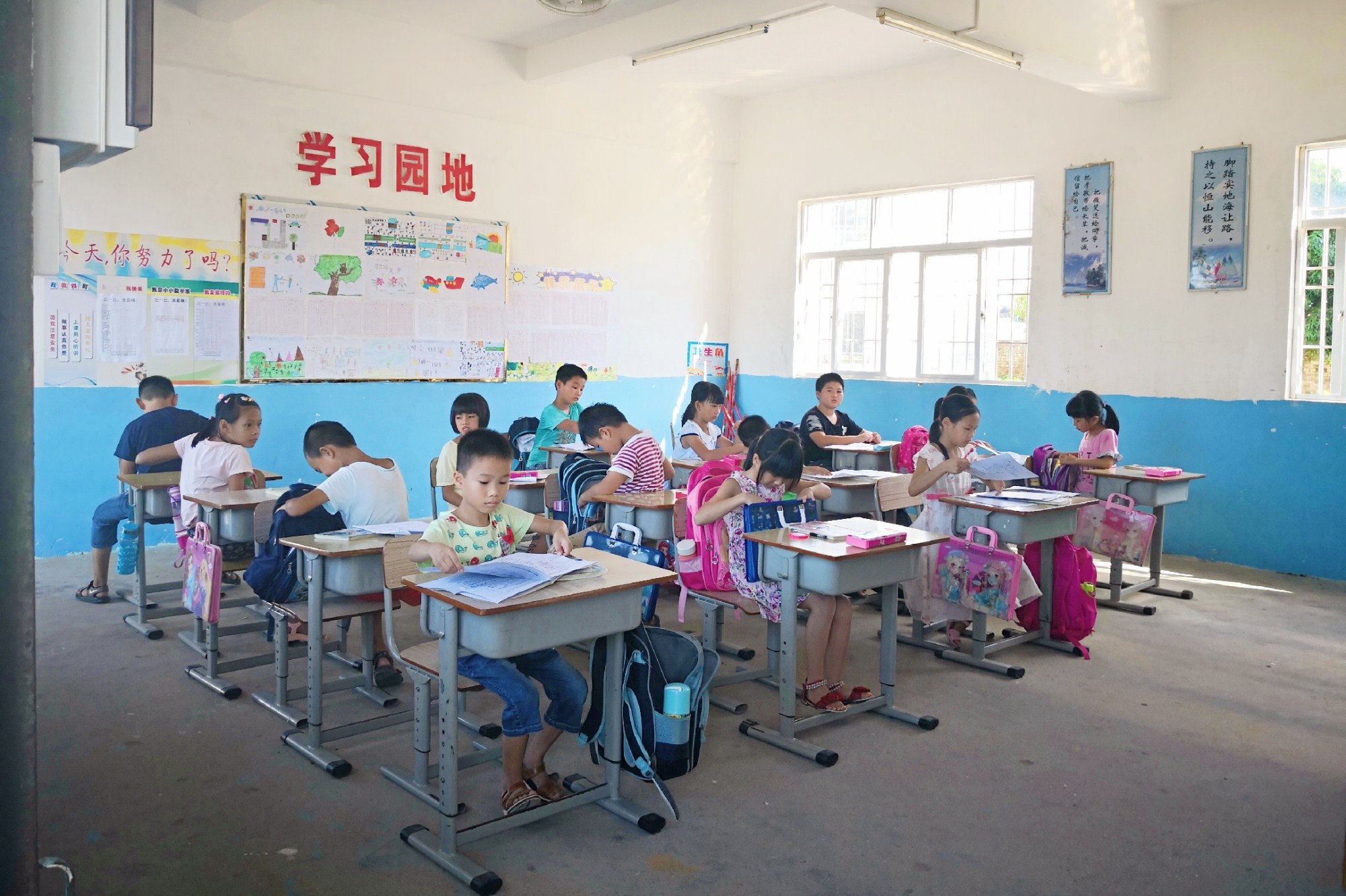 微信图片_20180627105315_副本.jpg 微信图片_20180627105315_副本.jpg