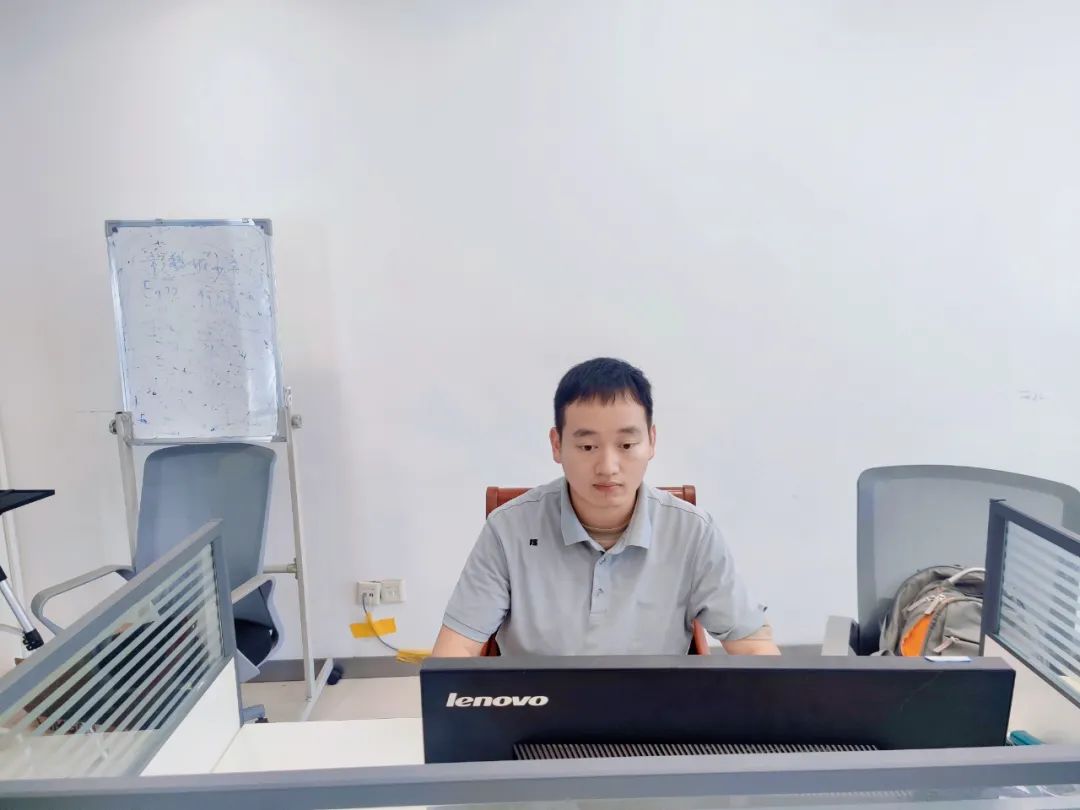 追光者:做难而正确的事,共启数智化转型新篇章