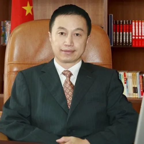 九三学社中央委员陈利浩:建议把手机作为个人健康终端